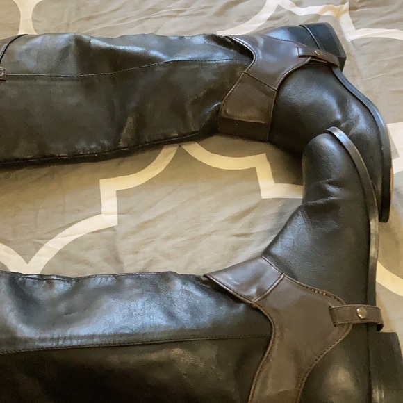 Riding boots some minor stuff still great - Picture 3 of 10